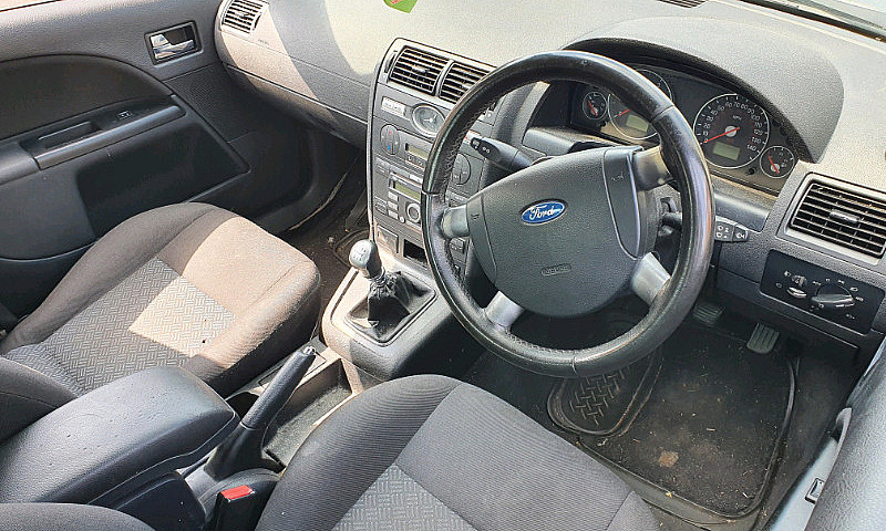 Ford Mondeo...