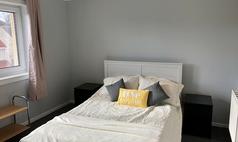 3 Bedroom Flat In Ra...