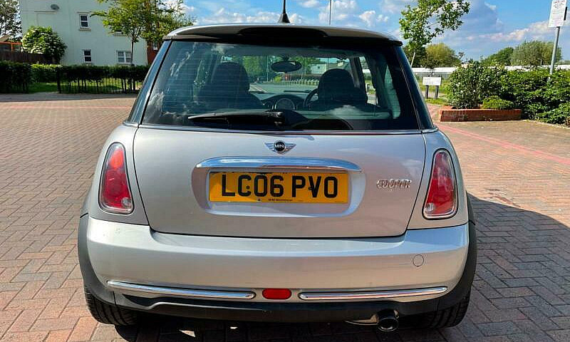 2006/06 Mini Mini 1....