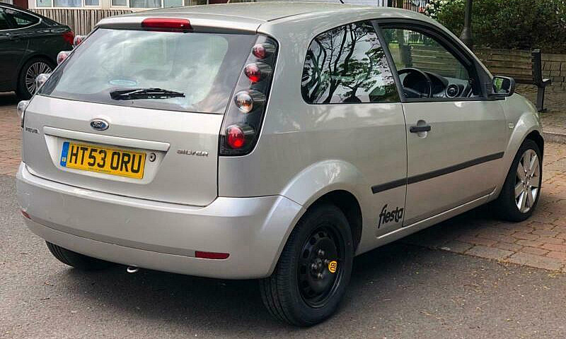 2004/53 Ford Fiesta ...
