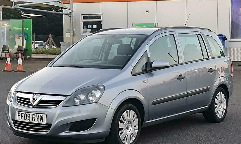 7 Seater Vauxhall Za...