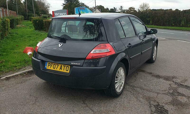 Renault Megane 1.6 V...