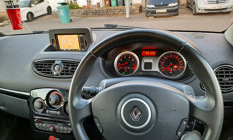 Renault Clio 1.2 Dym...