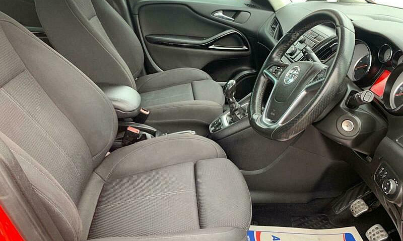 2015 Vauxhall Zafira...