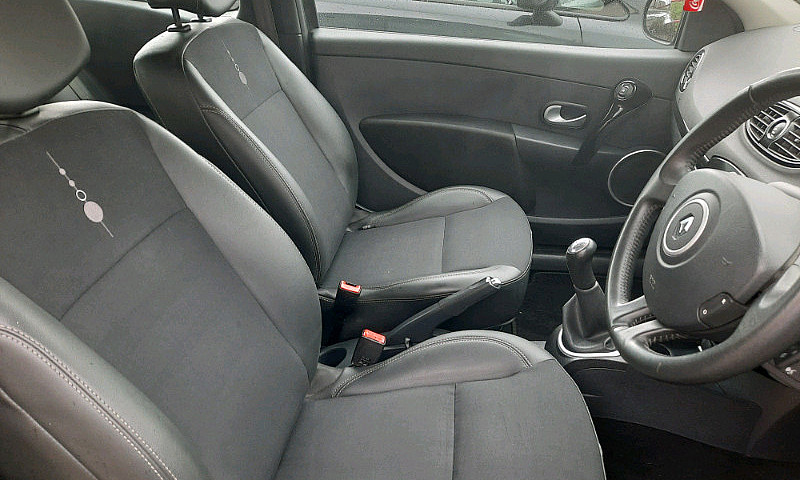 Renault Clio 1.2 Dym...