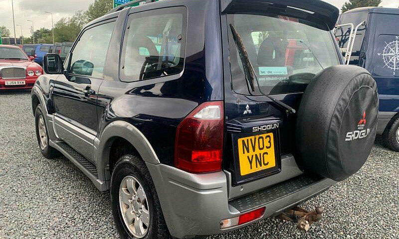 2004 Mitsubishi Shog...