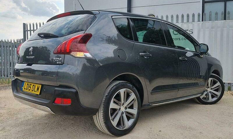 2015 Peugeot 3008 1....