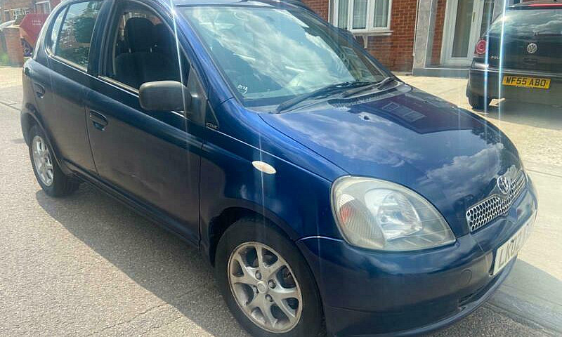 Toyota Yaris 1.3 Aut...