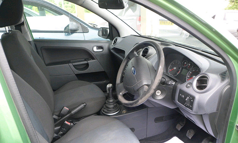 Ford Fiesta 1.2 Zete...