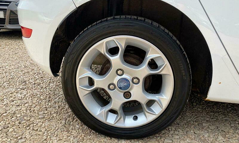 2012 Ford Fiesta 1.2...