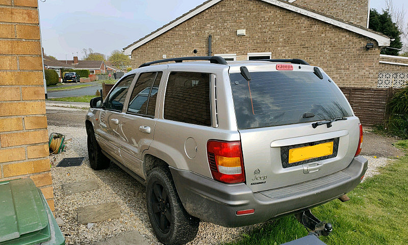 Jeep Grand Cherokee ...