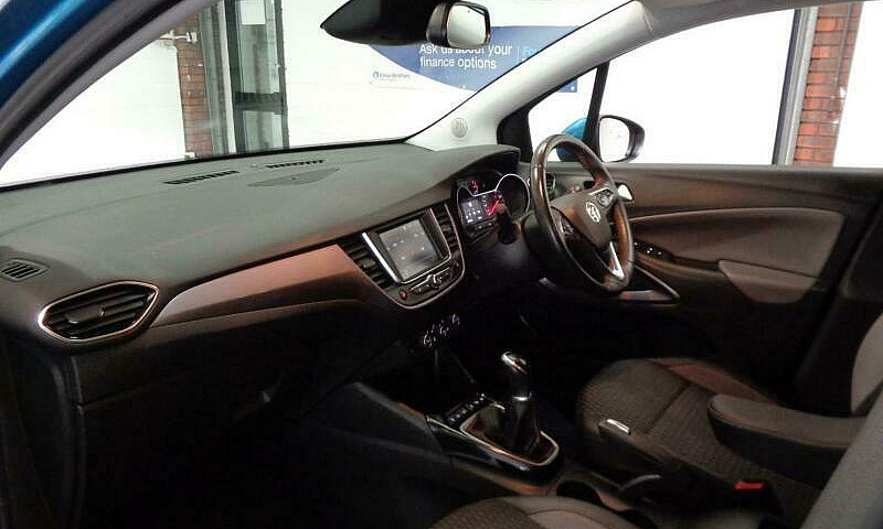 2019 Vauxhall Crossl...