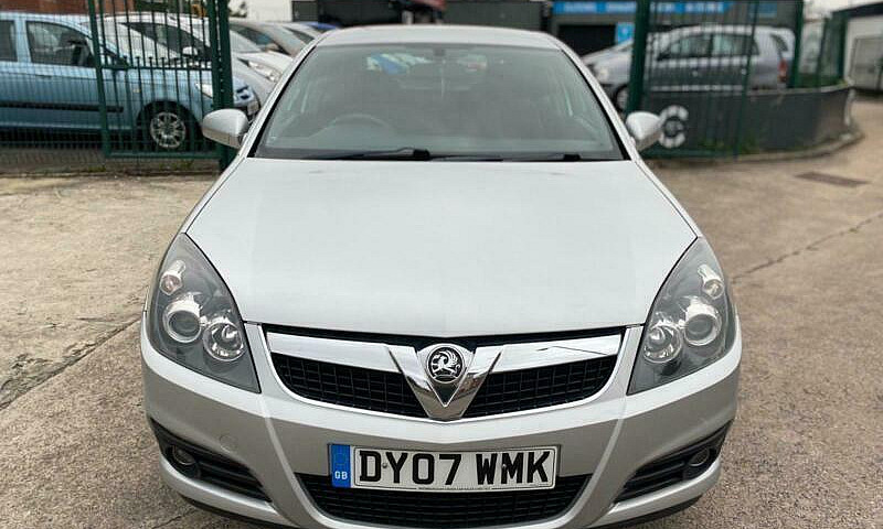 2007 Vauxhall Vectra...