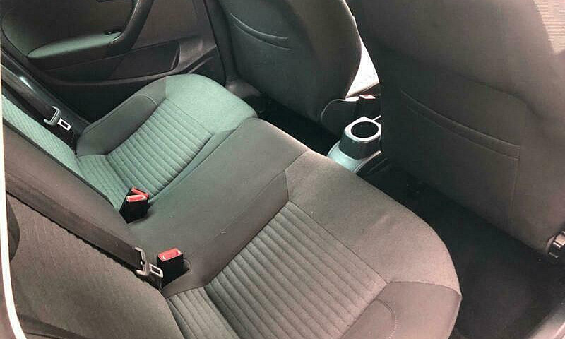 2011 Volkswagen Polo...