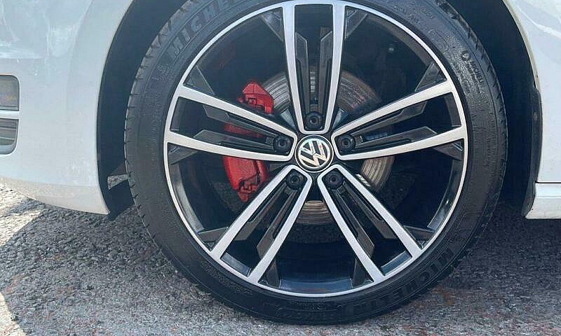 2015 Volkswagen Golf...