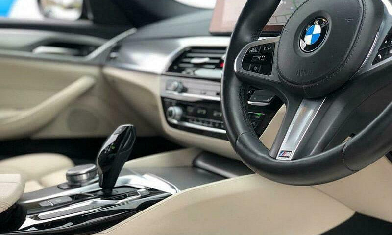 2020 70 Bmw 5 Series...