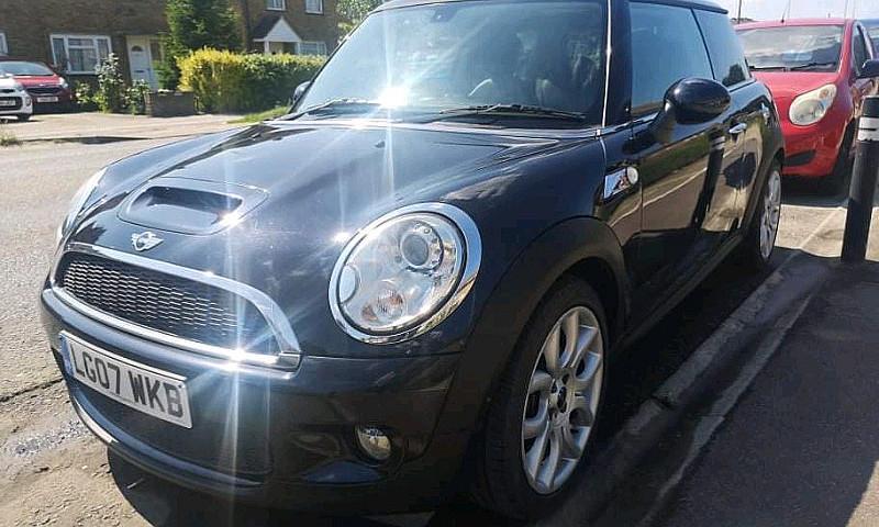 2007 Mini Cooper S 1...