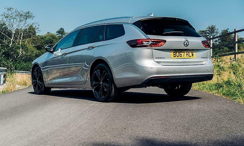 2017 Vauxhall Insign...