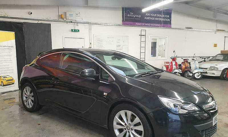 2013 Vauxhall Astra ...