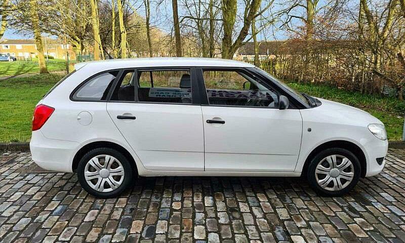 2011 Skoda Fabia 1.2...
