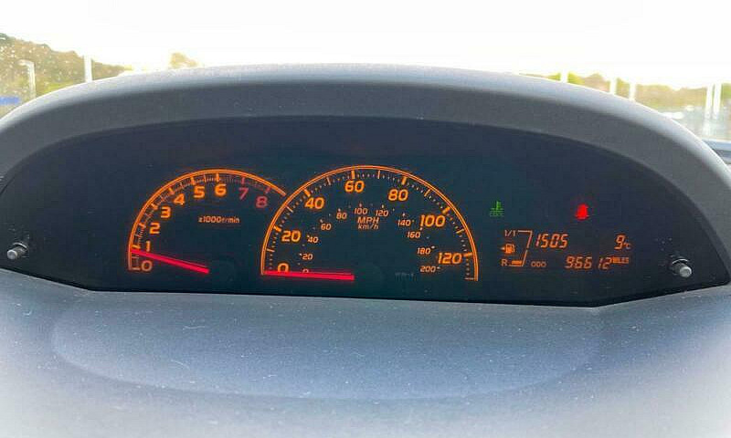 2010 Toyota Yaris 1....