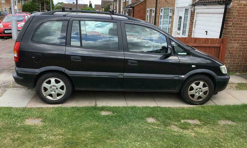 Vauxhall/Opel Zafira...