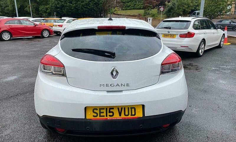 2015 Renault Megane ...