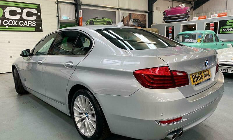 2016 Bmw 5 Series 2....