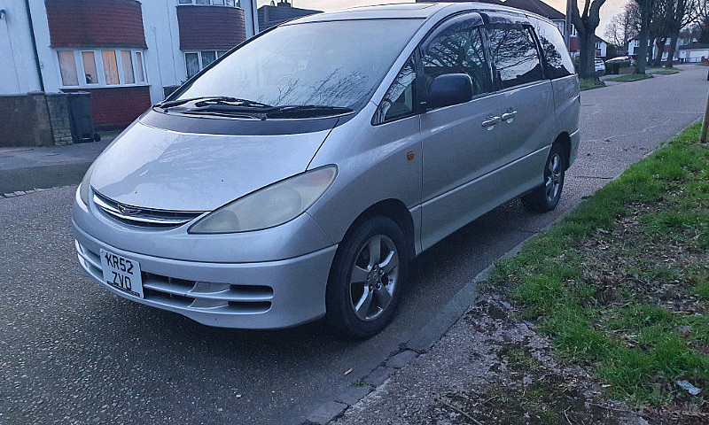 Toyota Estima 2.4 Lp...