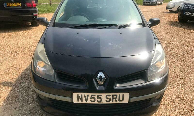2006 Renault Clio 1....