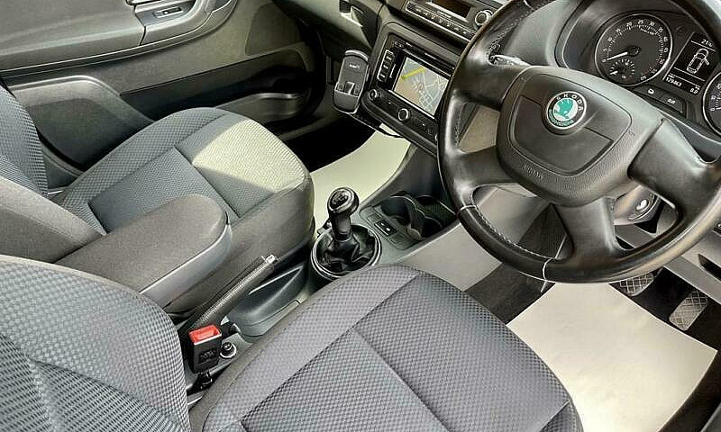 2012 Skoda Fabia Ele...