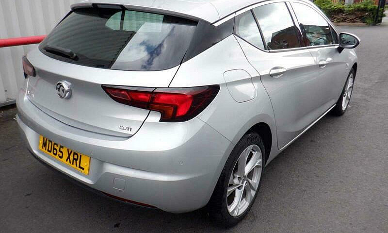 2015 Vauxhall Astra ...