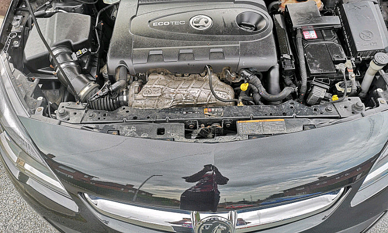 Vauxhall Astra 2.0Cd...