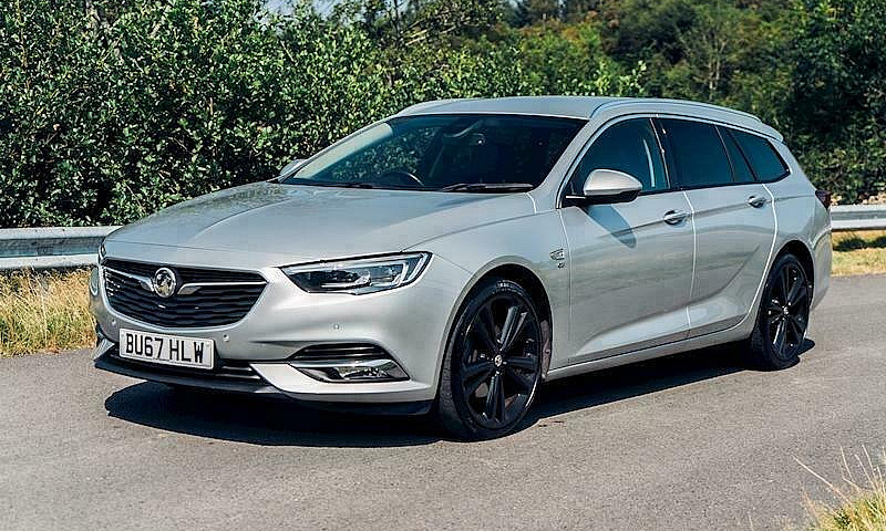2017 Vauxhall Insign...