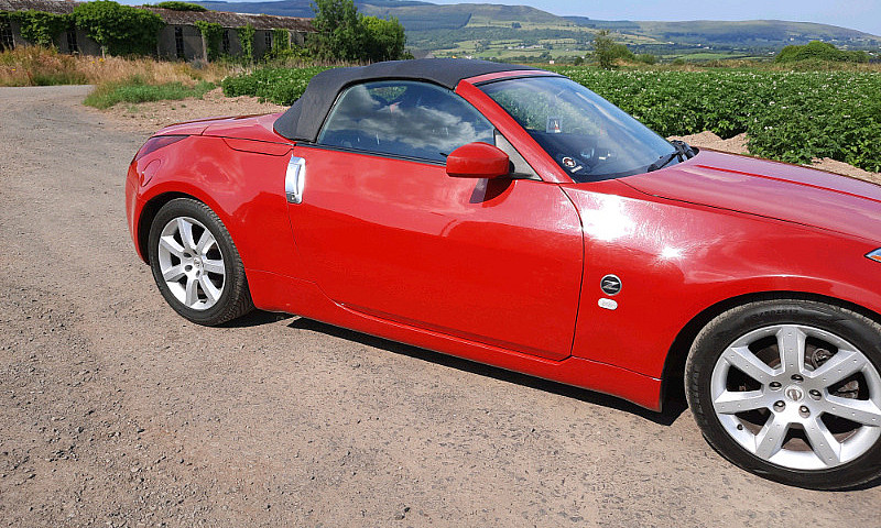 Nissan 350Z...