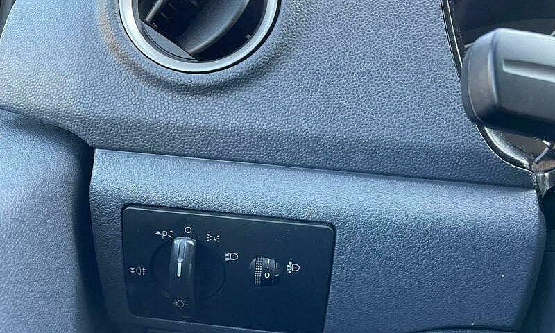 2013 Ford Tourneo Co...