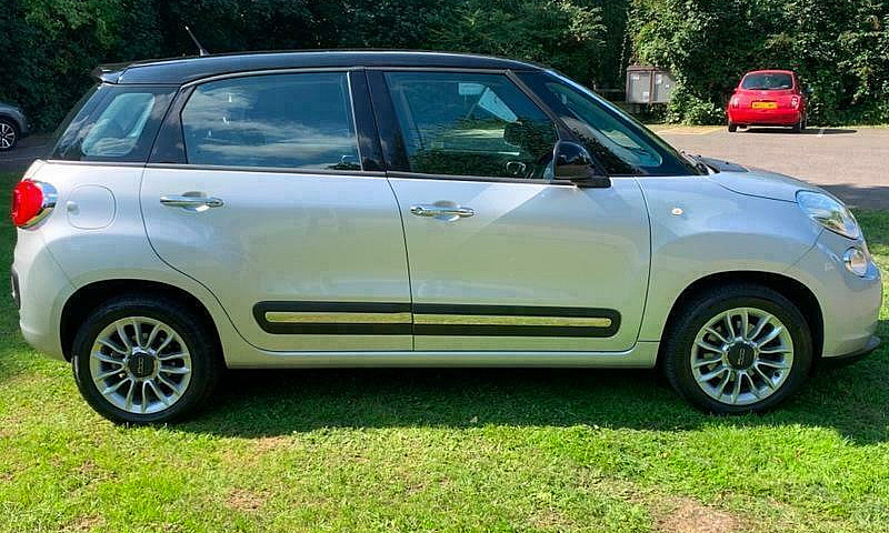 2013 Fiat 500L Twina...