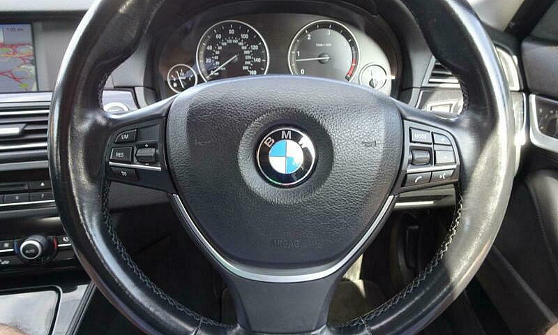 2010 Bmw 5 Series 53...