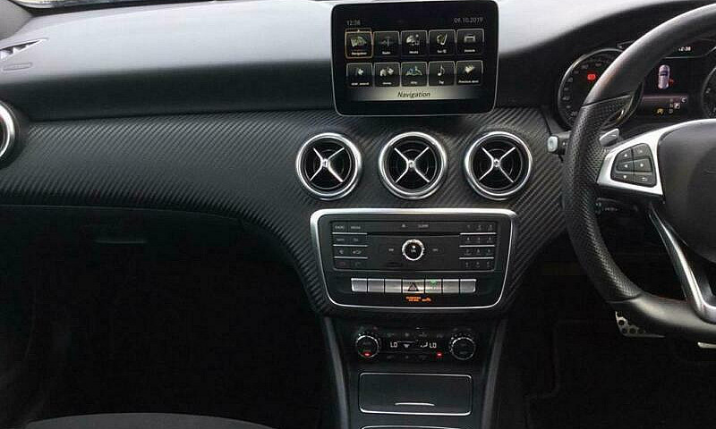 2017 Mercedes-Benz A...