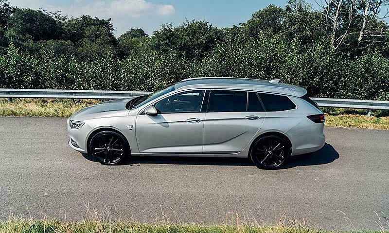 2017 Vauxhall Insign...