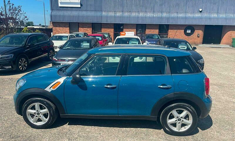 2012 Mini Countryman...
