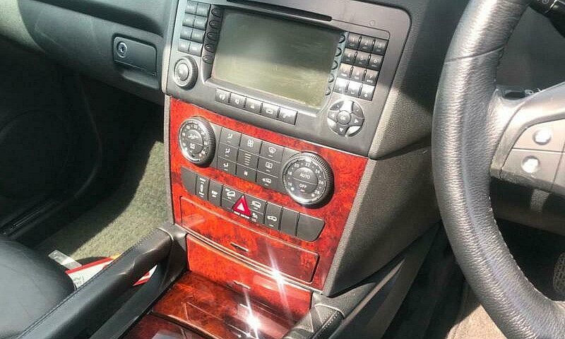 2006 Mercedes-Benz M...