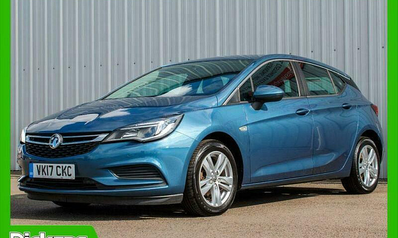 2017 Vauxhall Astra ...
