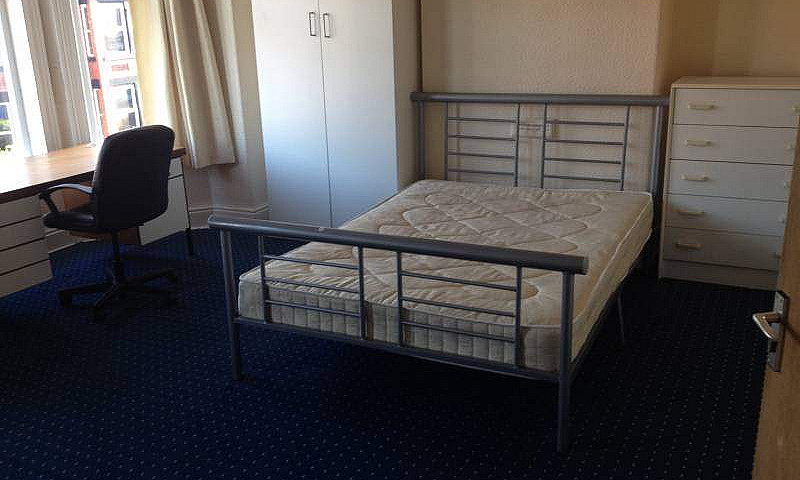 5 Bed Student Houses...