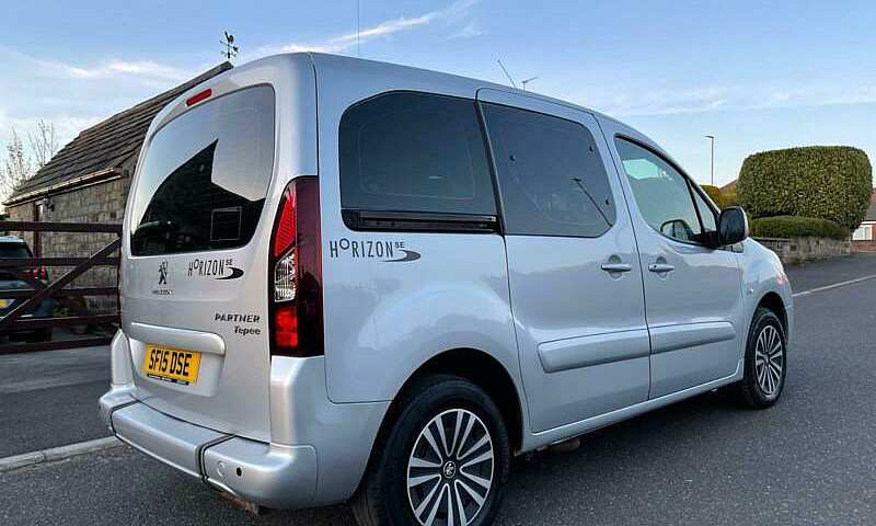2015 Peugeot Partner...