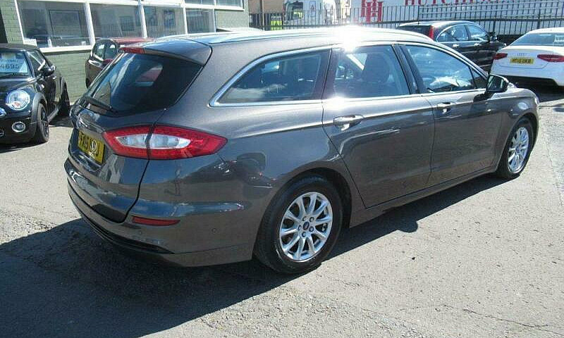 2015 Ford Mondeo 2.0...