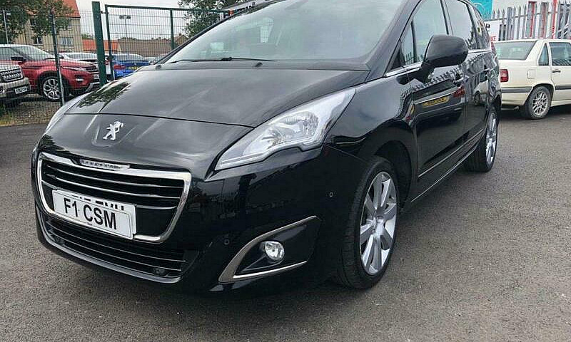2015 Peugeot 5008 1....
