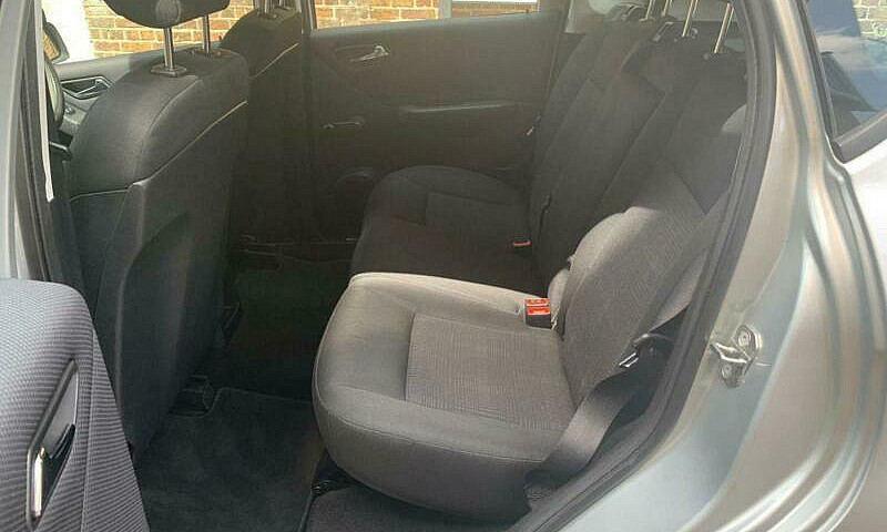 2011 Mercedes-Benz A...
