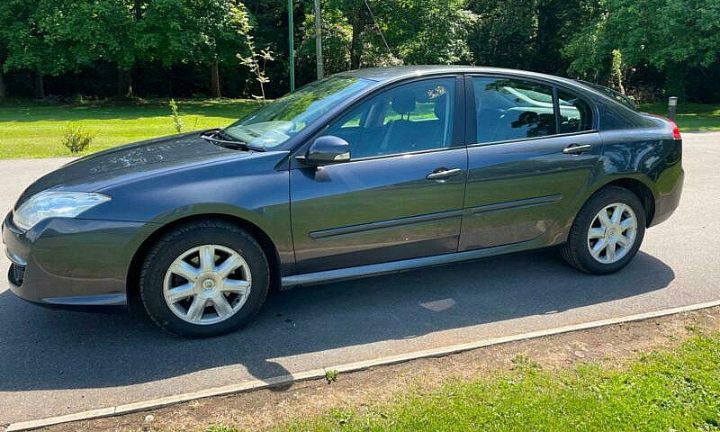 2008 Renault Laguna ...