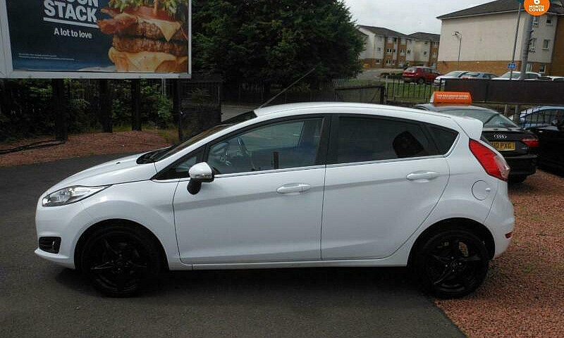 2013 Ford Fiesta Tit...